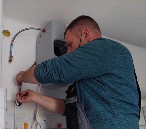 Ariston velis evo 80 villanybojler ára felszereléssel